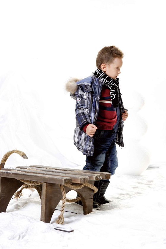 鉛筆俱樂部藍色格子冬季服飾