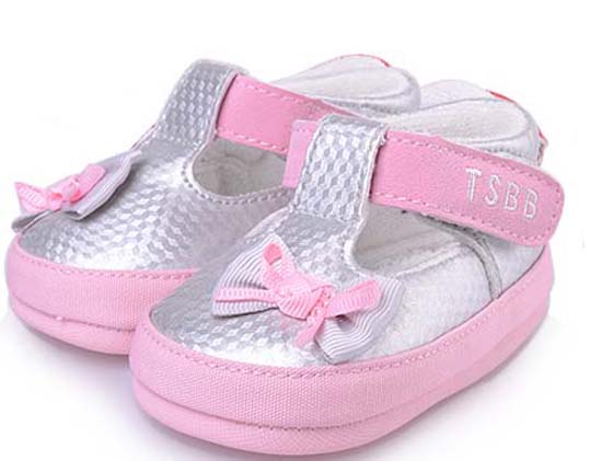 ��ʹ֮�����PU�׃��W��Ь��ɫ