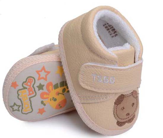 ��ʹ֮��PU�׃��W��Ь��ɫ