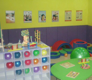 奇卡啟智靈教具店面風采01