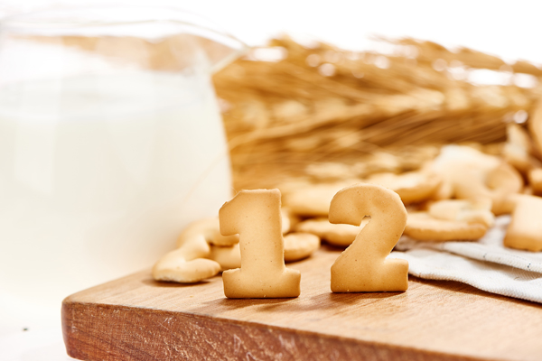 惠嬰寶異型餅干-數字