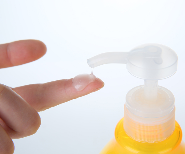 米蘭妮 天然鮮果清涼營養沐浴露.jpg