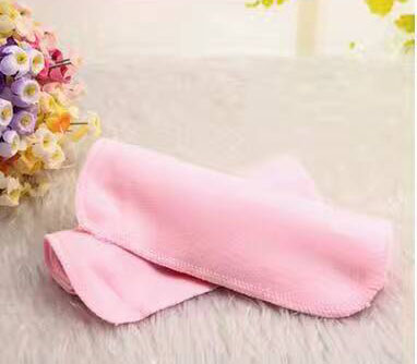 淘貝貓天鵝絨方巾-紅色.jpg 淘貝貓天鵝絨方巾-紅色.jpg