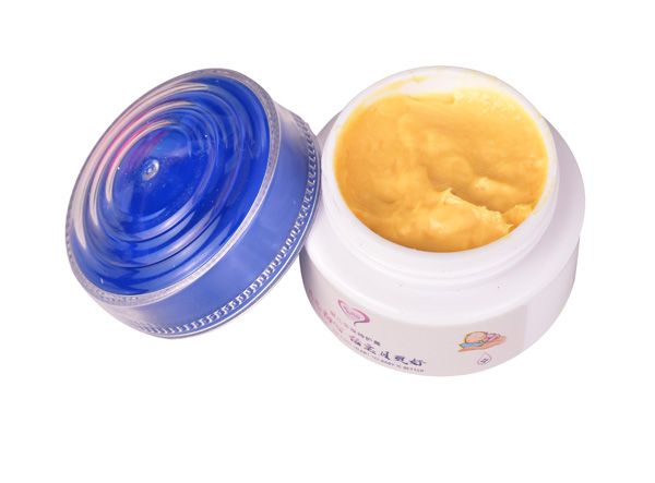 初心貝貝嬰兒呵護抑菌膏產品展示