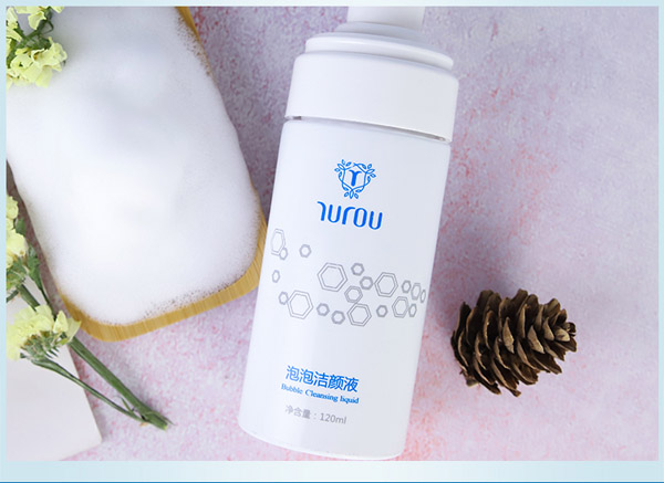 如幼泡泡潔顏液11.jpg