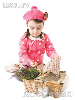 ������ۼtŮͯ���e�b