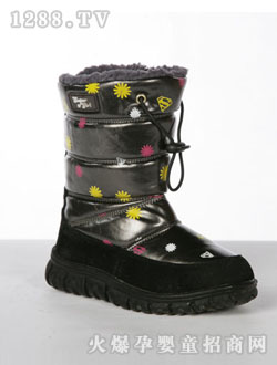 Ů���˺�ɫͯЬ