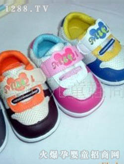 ��ѩ����ͯ���\(y��n)��Ь