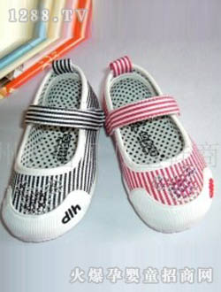 ��ѩ���ɐ�Сͯ�β�Ь