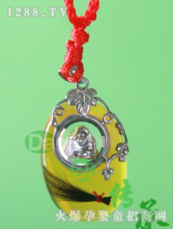 �����yr���\�D����