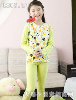 �Úq��\�SɫŮ��������