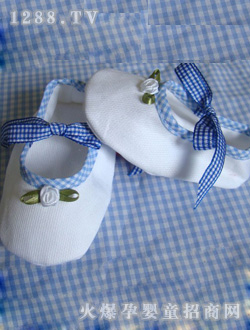 ���s�냺Ь��ɫ