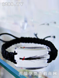 �Q��þ�͸��̥ë�