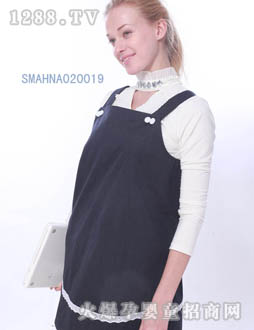 ˼���{��ɫ�r�з�ݗ���