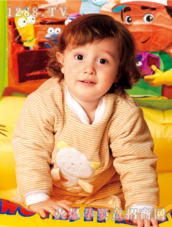 �ʺ�냺�Sɫ��ͨ���b