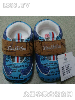 �ú����{ɫ�냺Ь