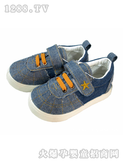 ͯ�ľ��{ɫ����Ь