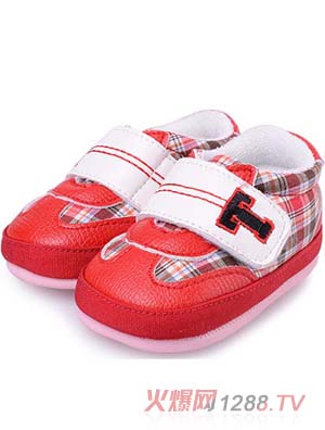 ��ʹ֮����Ӳ�͸͸��PU�냺�W��Ь�tɫ